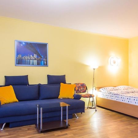 Ferienwohnung Nauky Avenue Charkiw Exterior foto