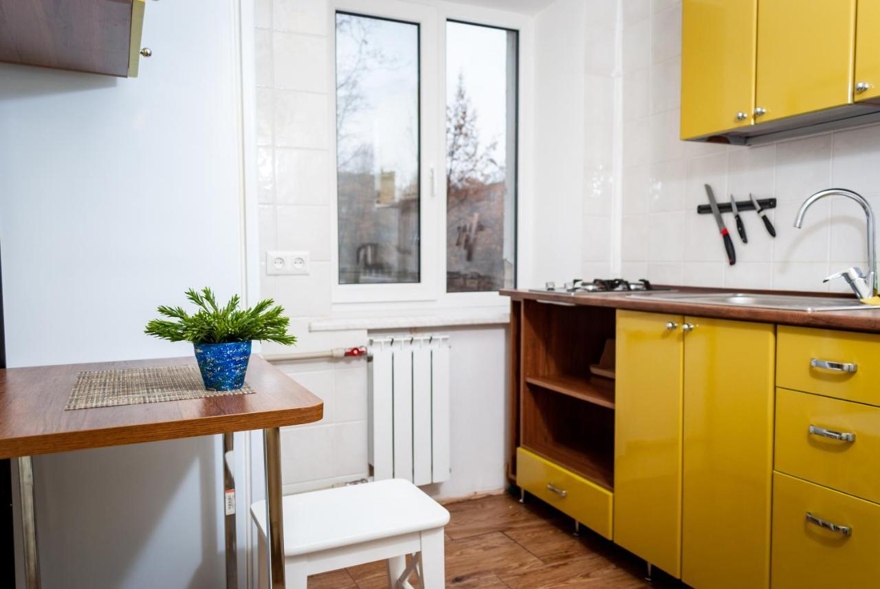Ferienwohnung Nauky Avenue Charkiw Exterior foto